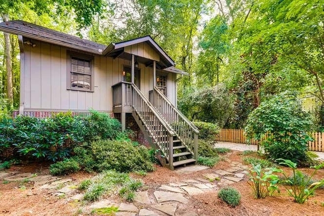 203 E Davis Unit B Street - Photo 1