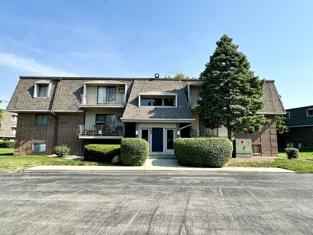 264 E Bailey Road - Photo 1