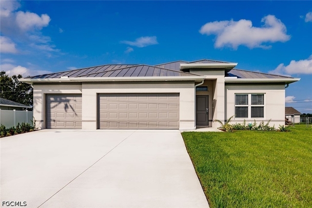 410 Wilmington Parkway - Photo 1