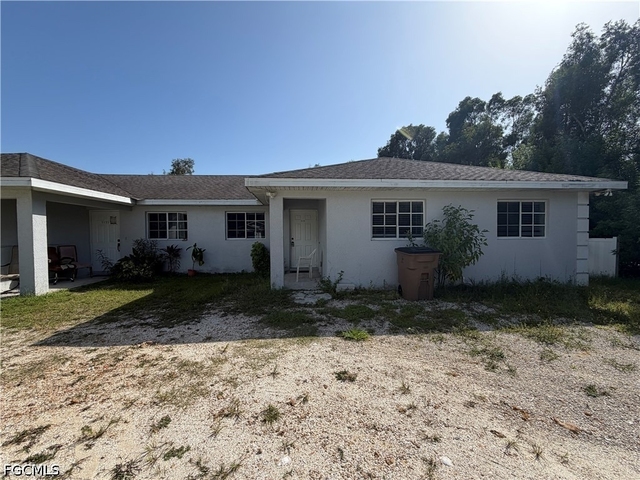 5135 25th Street Sw - Photo 1