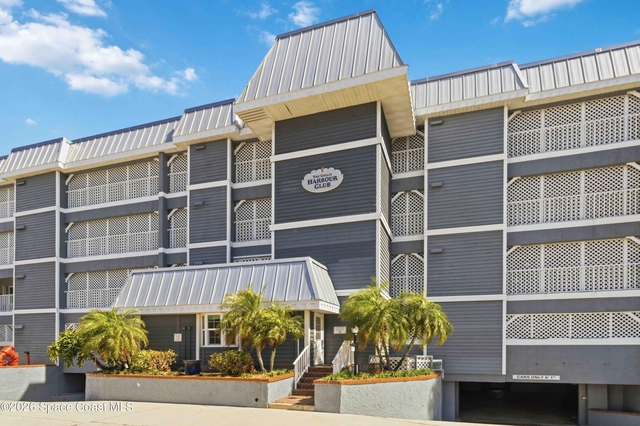 905 N Harbor City Boulevard - Photo 1
