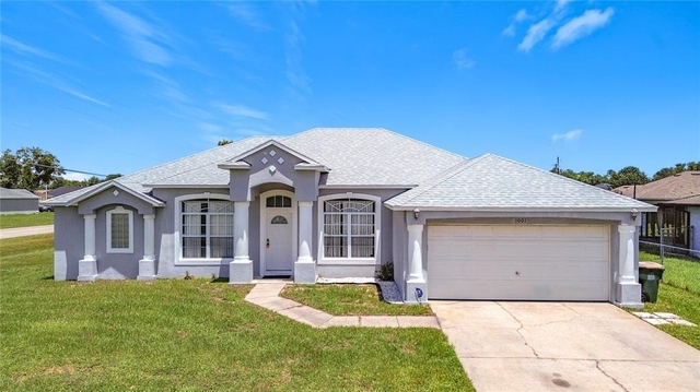 1001 Eiffel Lane - Photo 1