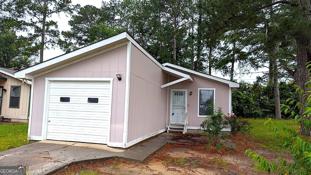 100 Silas Court - Photo 1
