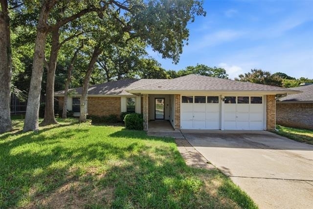 2505 Ironwood Court - Photo 1