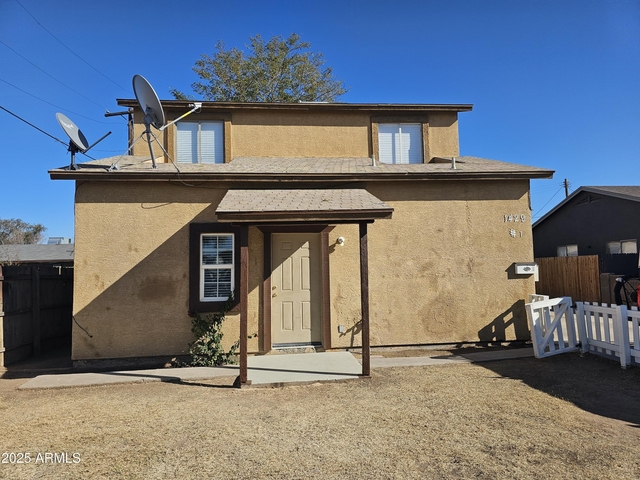 1429 S 15th Avenue - Photo 1
