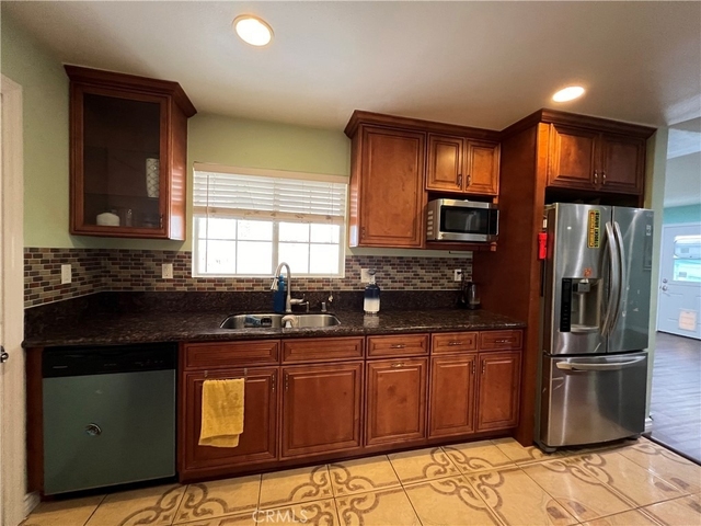 27909 Wellston - Photo 1
