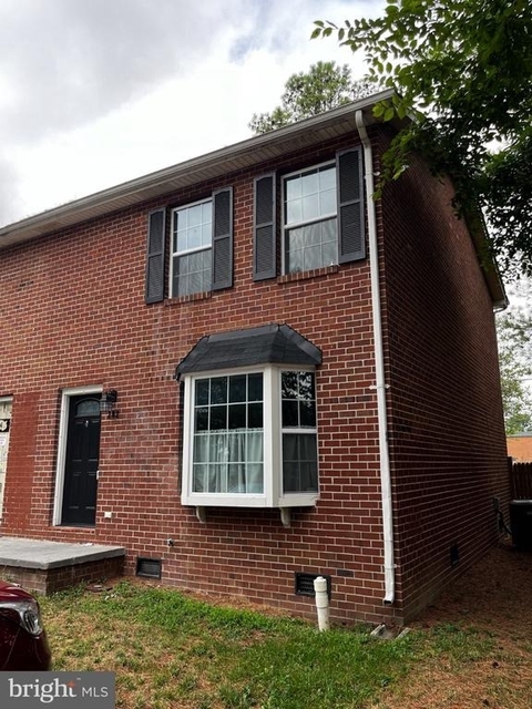 202 Carroll Drive - Photo 1