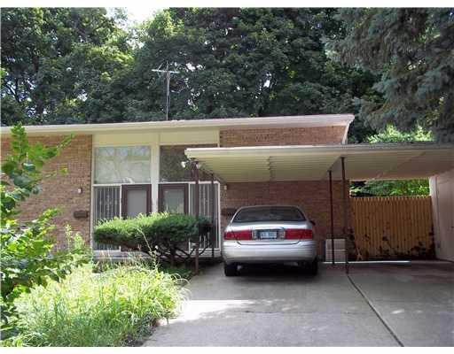 1011 Olivia Avenue - Photo 1