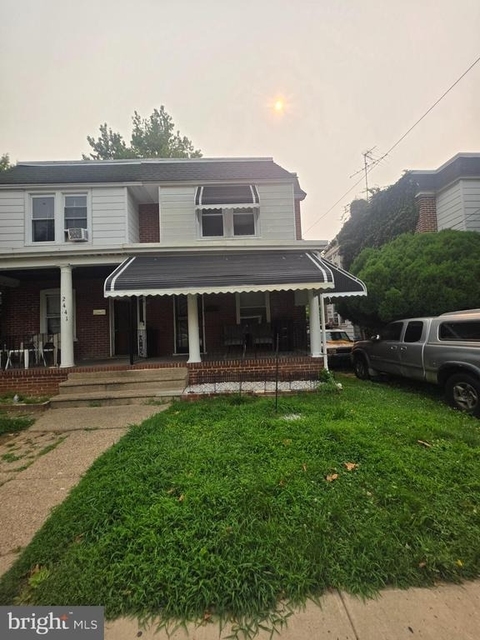 2439 Madison Street - Photo 1