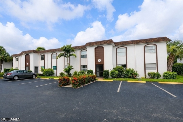 2828 Jackson Street - Photo 1