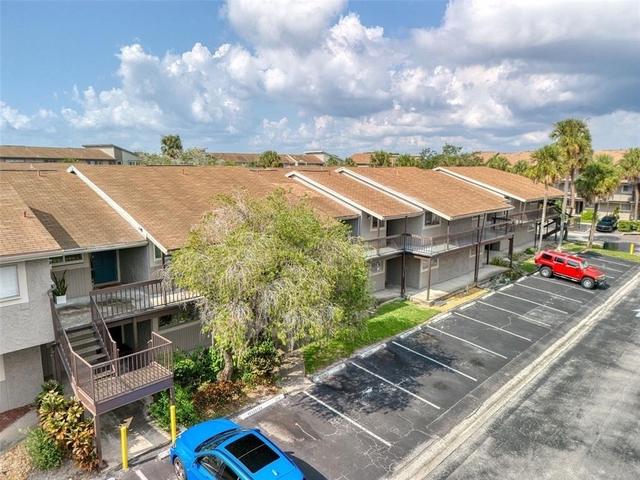 6334 Newtown Circle - Photo 1