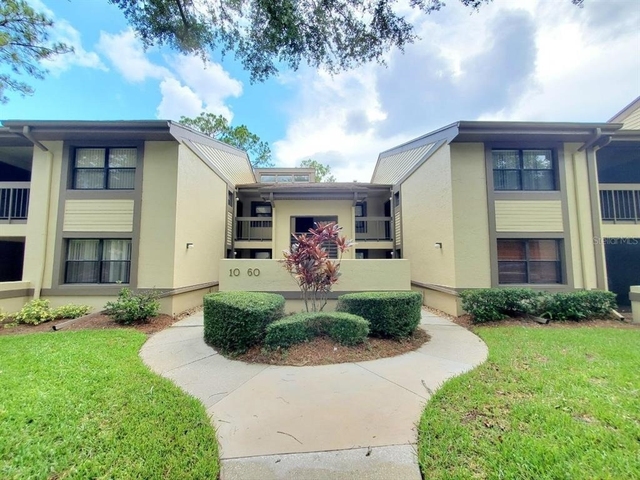 20 Woodlake Place - Photo 1