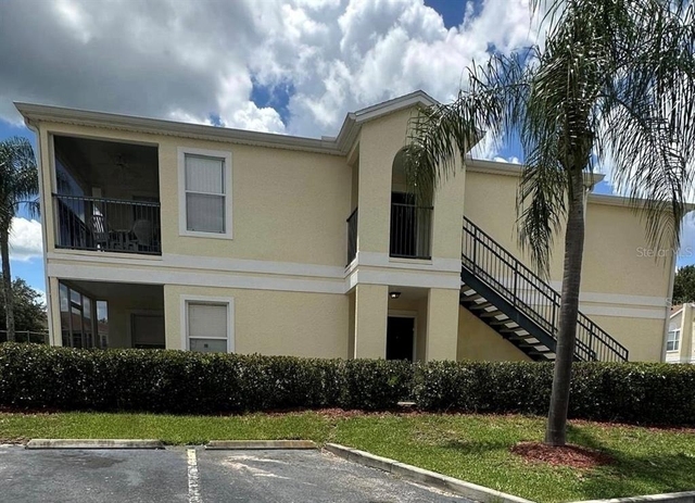 8804 Grand Palms Circle - Photo 1