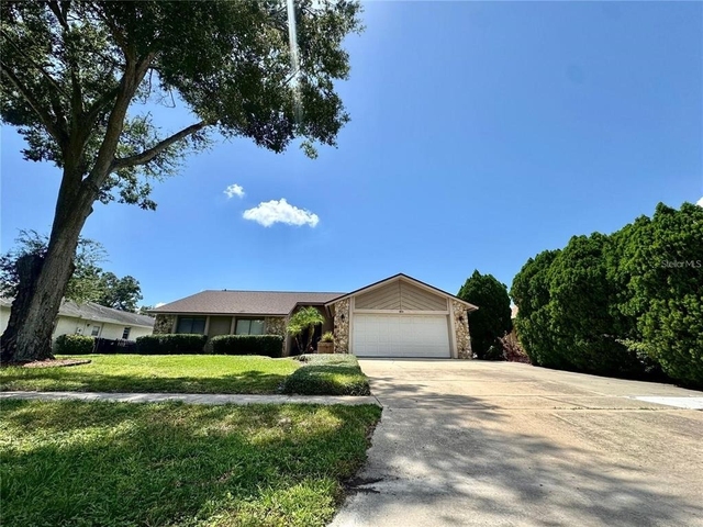 8014 Cote Court - Photo 1