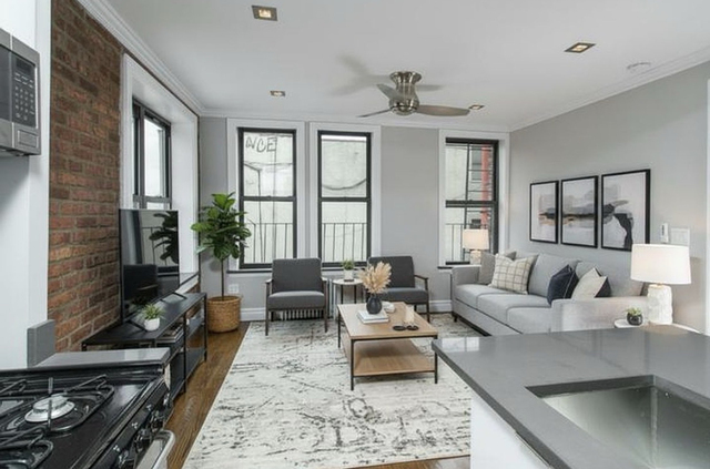 68 Clinton Street - Photo 1