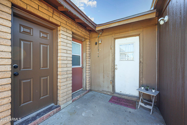 558 S Lesueur -- - Photo 1