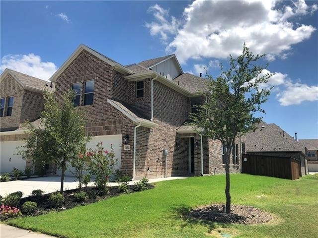 4592 Titus Circle - Photo 1