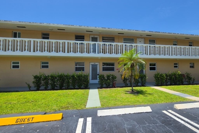 2192 Ne 1st Way - Photo 1