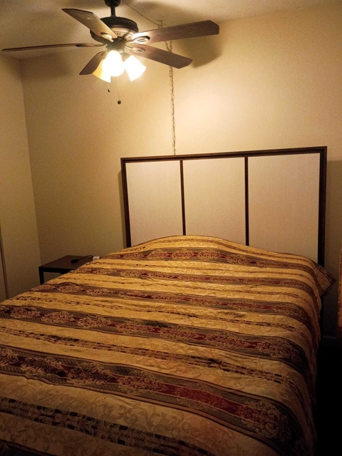 2871 Somerset Drive - Photo 1
