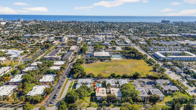 265 Se 10th Street - Photo 1