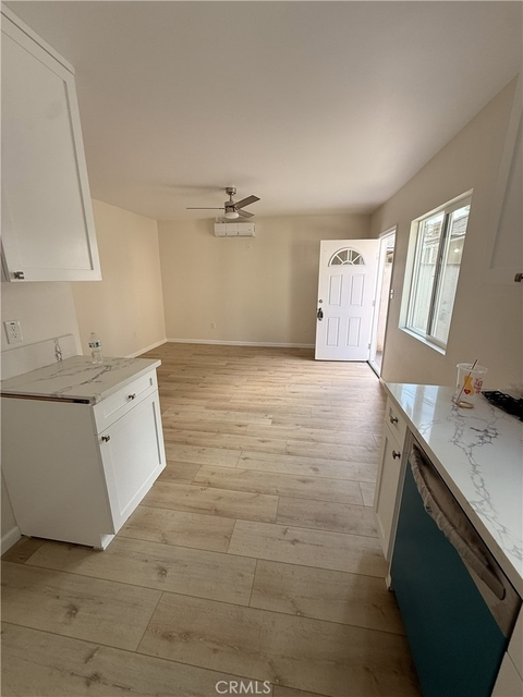 3637 Agnes - Photo 1