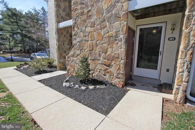 185 Valley Stream Circle - Photo 1