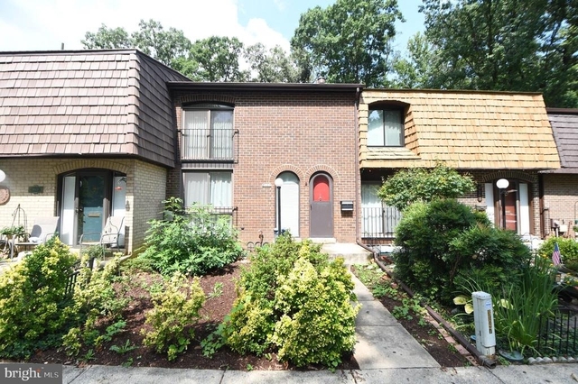 8147 Inverness Ridge Road - Photo 1