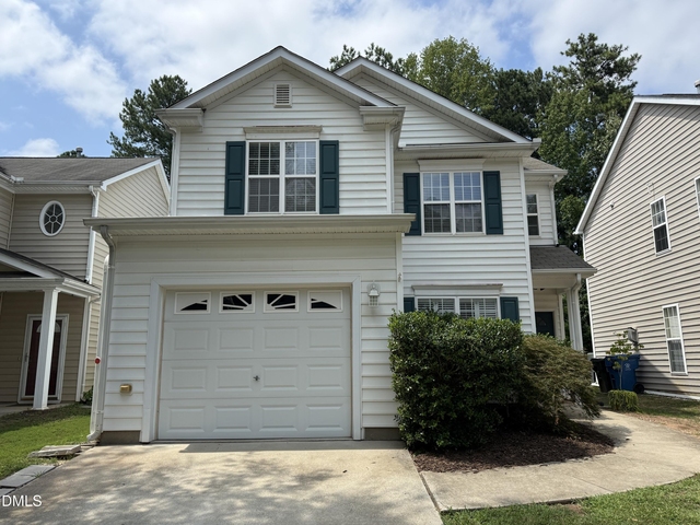 1414 Crimson Creek Drive - Photo 1
