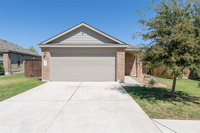 108 Circle Way - Photo 1