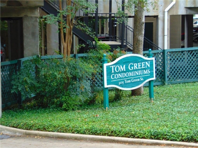 3115 Tom Green St - Photo 1