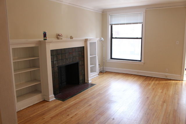 5436 S Harper Avenue - Photo 1