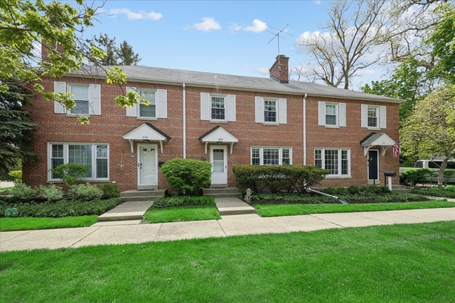 310 Jackson Avenue - Photo 1