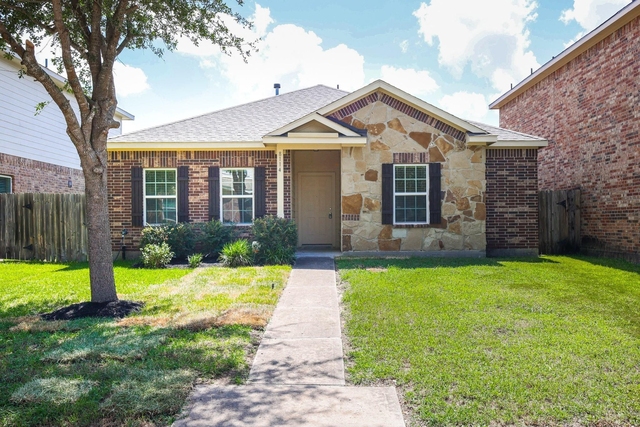 8114 Malago Point Drive - Photo 1