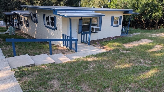 738 E Minneola Avenue - Photo 1