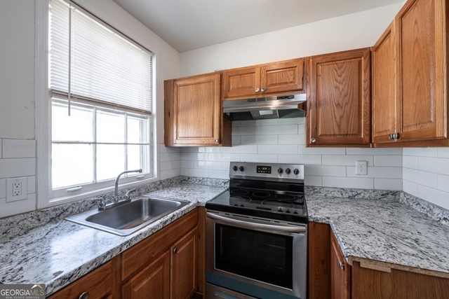 406 Paines Avenue Nw - Photo 1