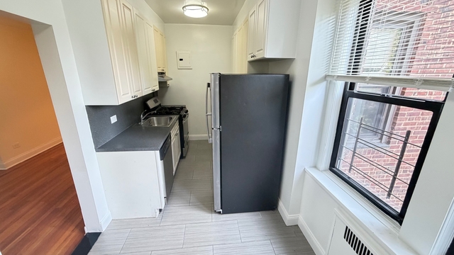 172-90 Highland Avenue - Photo 1
