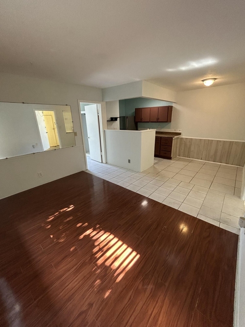 5881 Ne 18th Avenue - Photo 1