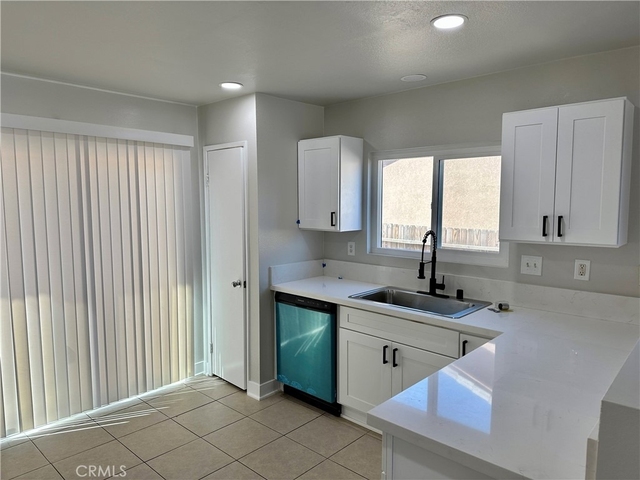 11923 Spring Hill Court - Photo 1