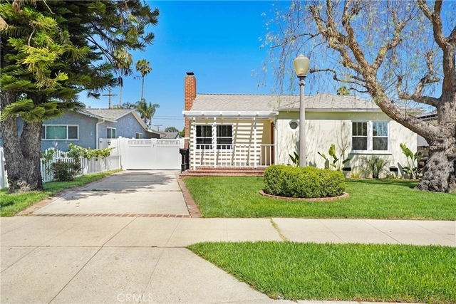 6722 Katherine Ave - Photo 1