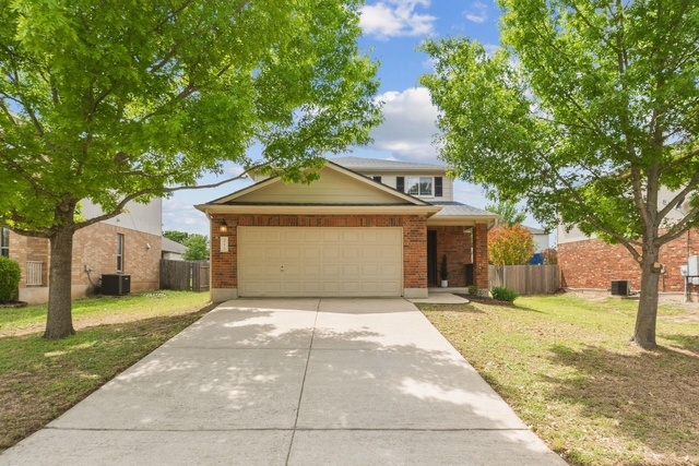 211 Banner Ave - Photo 1