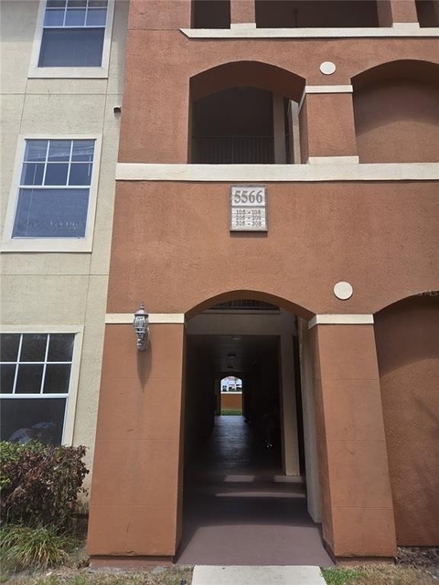 5566 Metrowest Boulevard - Photo 1