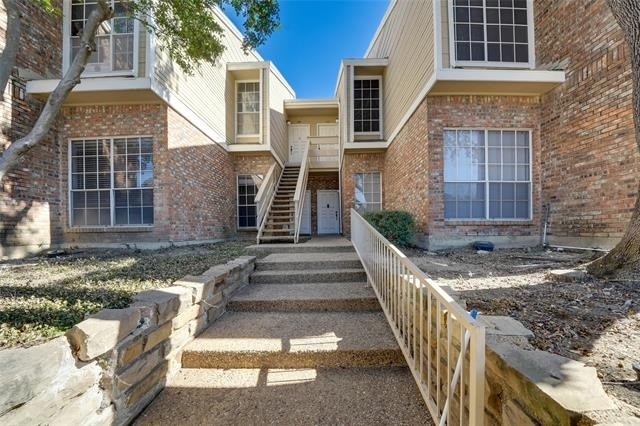 3550 Country Square Drive - Photo 1
