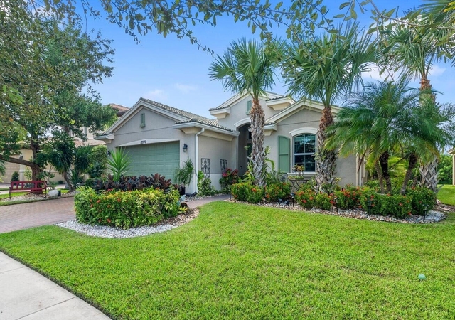 12170 Sw Bennington Circle - Photo 1