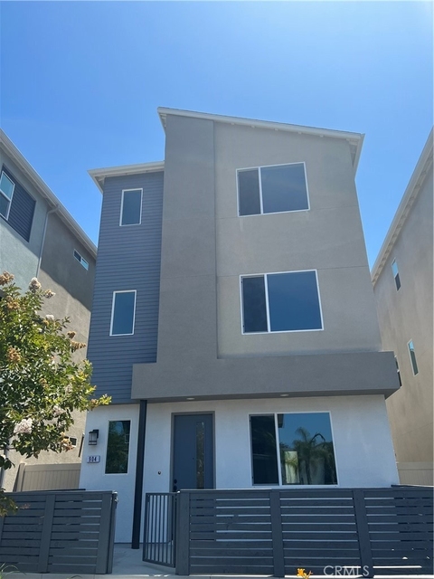 904 E 3rd - Photo 1