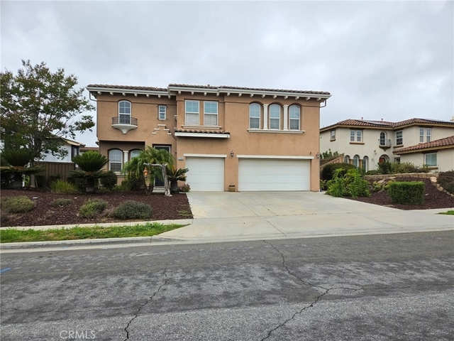 5530 Papagallo - Photo 1