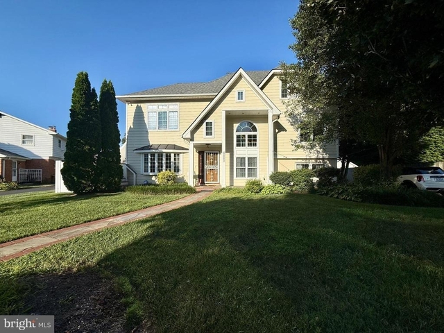 2223 Great Falls Street - Photo 1