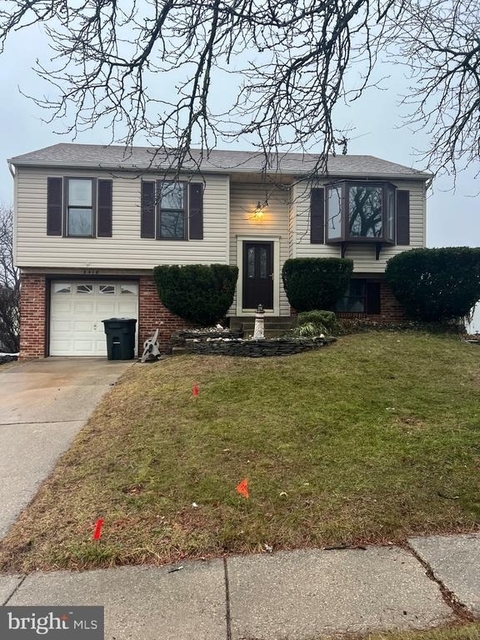 2418 York Road - Photo 1