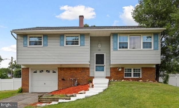 101 Crest Avenue - Photo 1