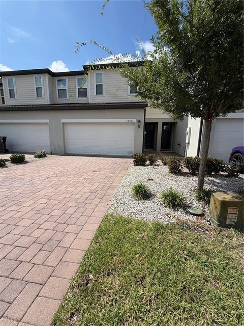 15061 Willow Arbor Circle - Photo 1