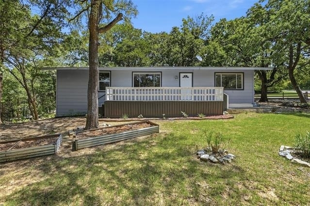 101 Lakewood Lane - Photo 1